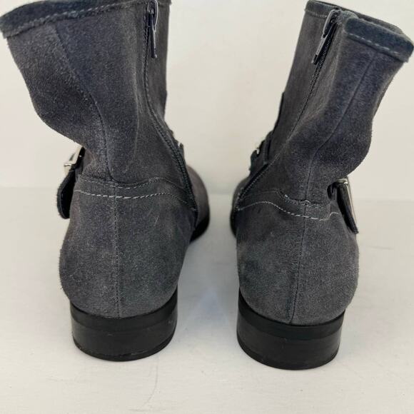 VIONIC | Gray Crescent Suede Chain & Buckle Orthotic Ankle Boot | Women's 6.5 - Picture 4 of 10